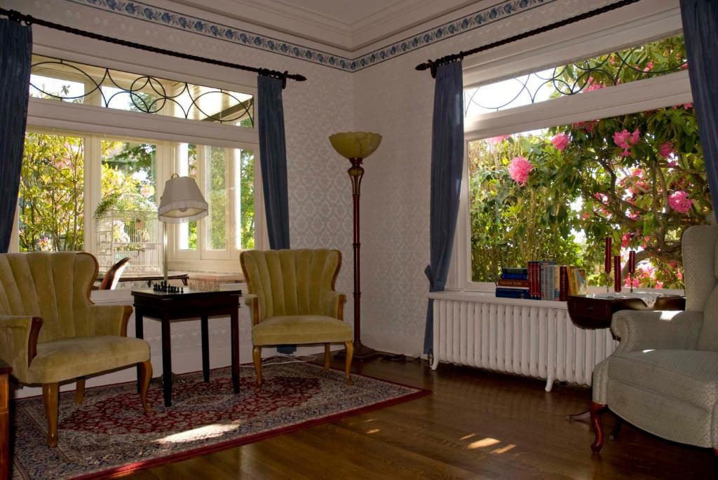Bayside Bed And Breakfast Everett Exterior foto